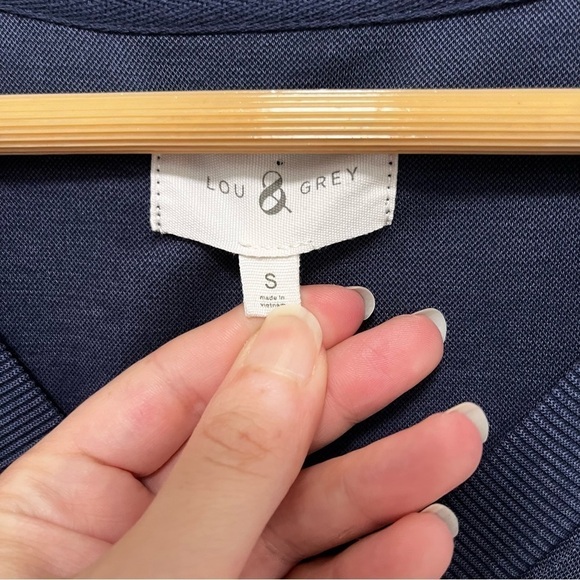 Lou & Grey Sandwashed V-Neck Pocket Modal Oversized Shift Dress Size 4 - Picture 4 of 10